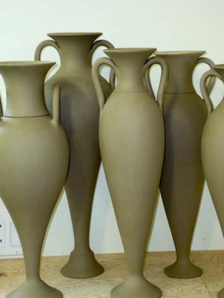 Leatherhard Amphora's